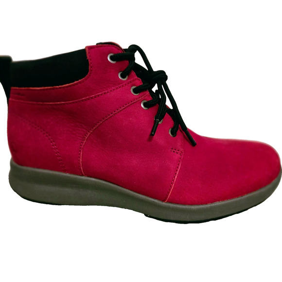 Clarks Unstructured Red Leather Lace-Up Boots Size 7 NEW without box - Picture 7 of 9